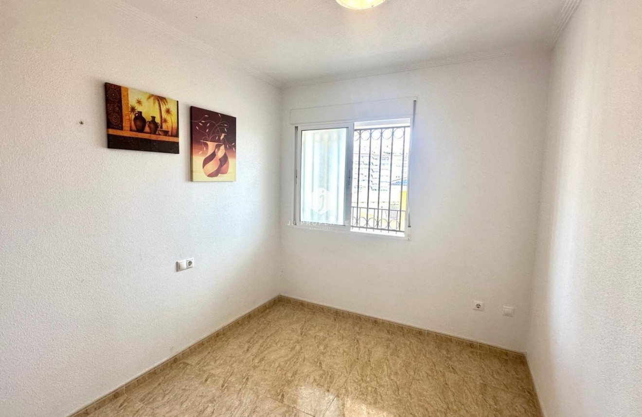 Segunda mano - Apartamento / piso -
Orihuela Costa - Altos De Campoamor