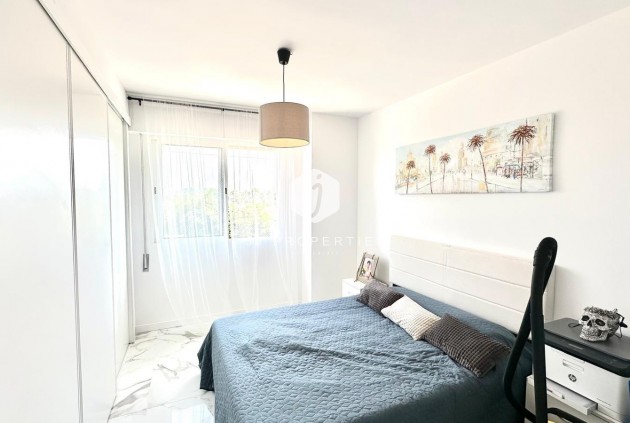 Segunda mano - Apartamento / piso -
Torrevieja - Punta prima