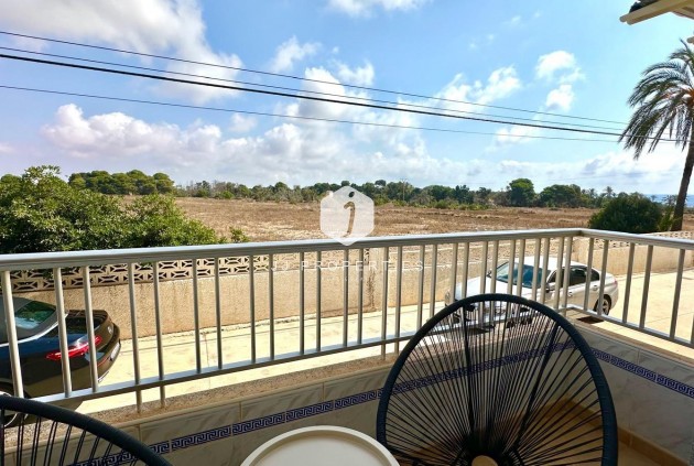 Segunda mano - Apartamento / piso -
Torrevieja - Punta prima