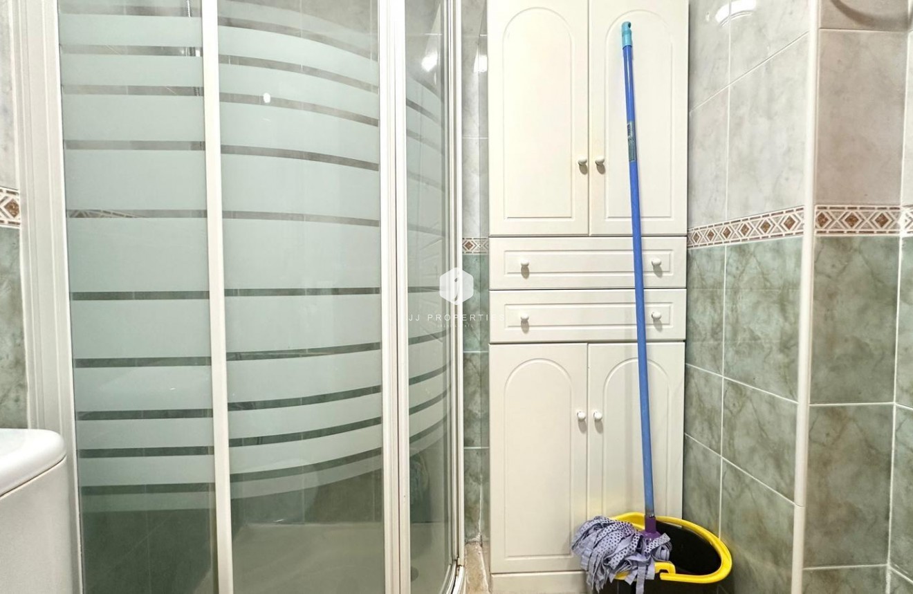 D'occasion - Appartement -
Torrevieja - Acequion