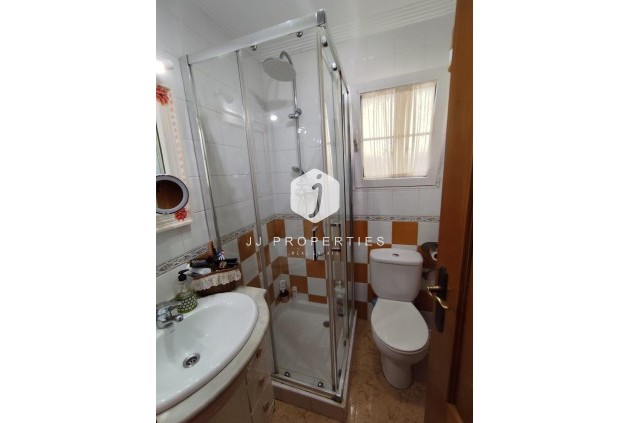 Aus zweiter Hand - Villa -
Torrevieja - Aguas Nuevas 2