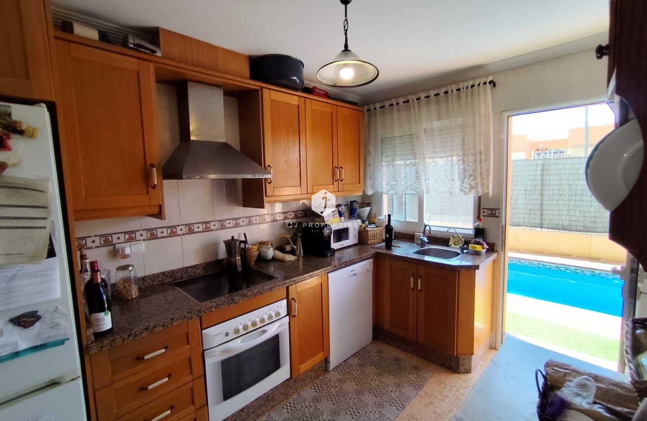 Aus zweiter Hand - Villa -
Torrevieja - Aguas Nuevas 2