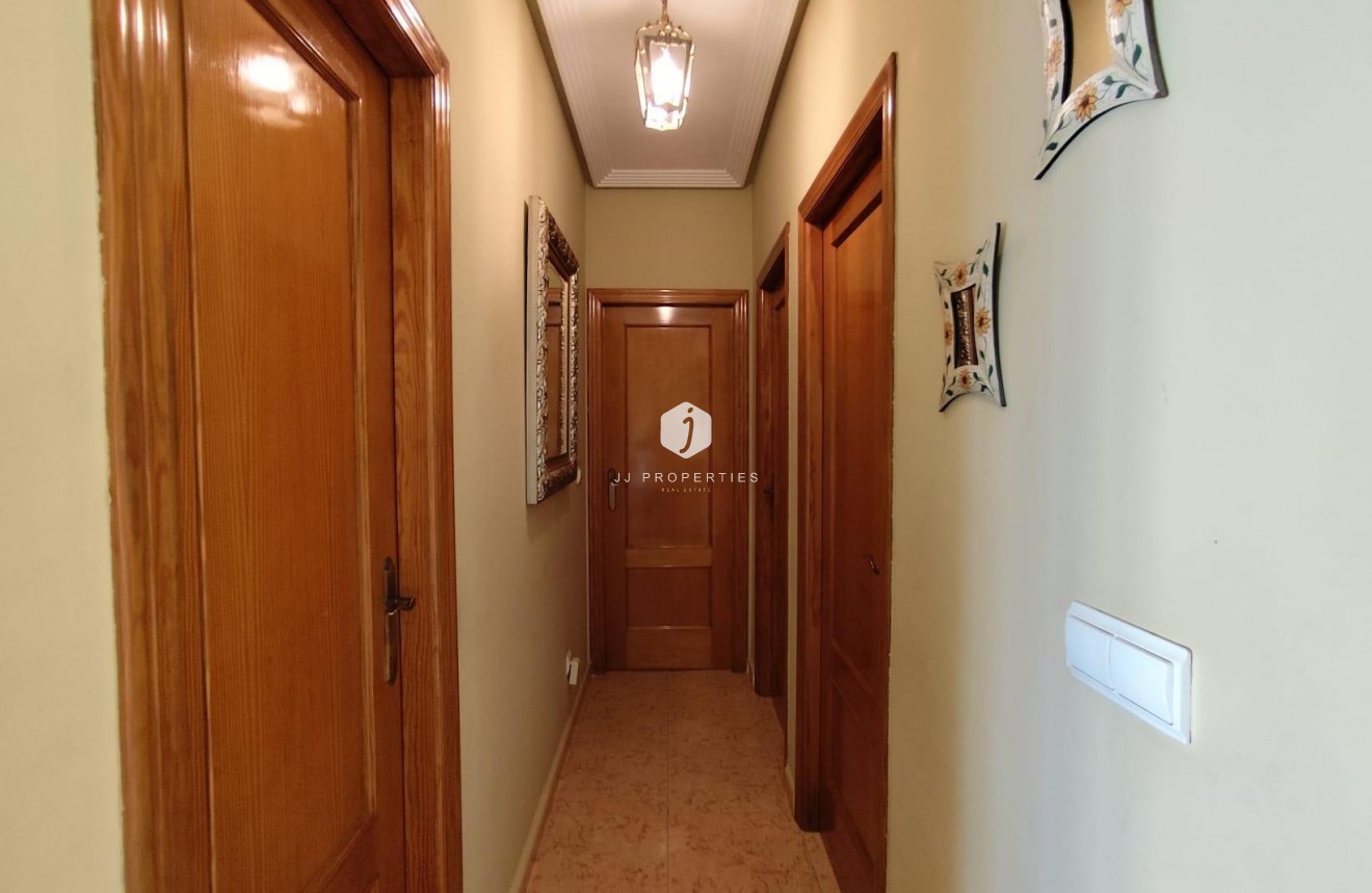 Aus zweiter Hand - Villa -
Torrevieja - Aguas Nuevas 2