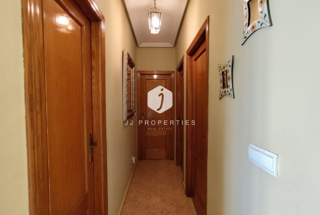 Aus zweiter Hand - Villa -
Torrevieja - Aguas Nuevas 2