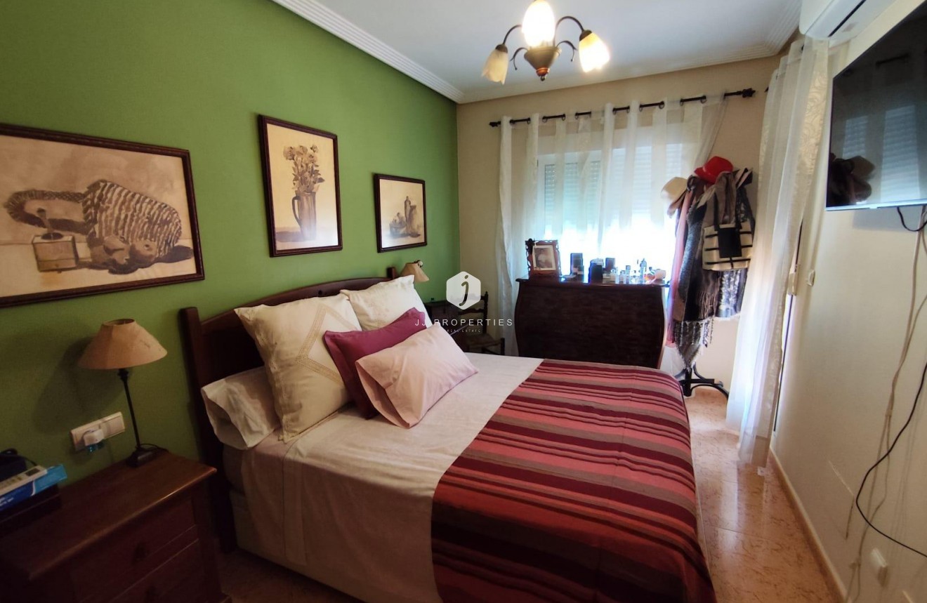 Aus zweiter Hand - Villa -
Torrevieja - Aguas Nuevas 2