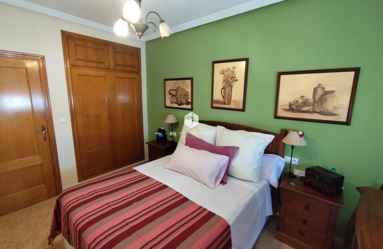 Aus zweiter Hand - Villa -
Torrevieja - Aguas Nuevas 2