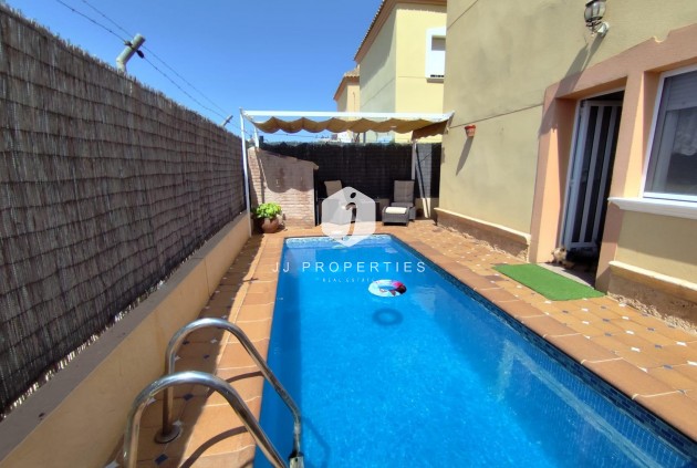 Aus zweiter Hand - Villa -
Torrevieja - Aguas Nuevas 2