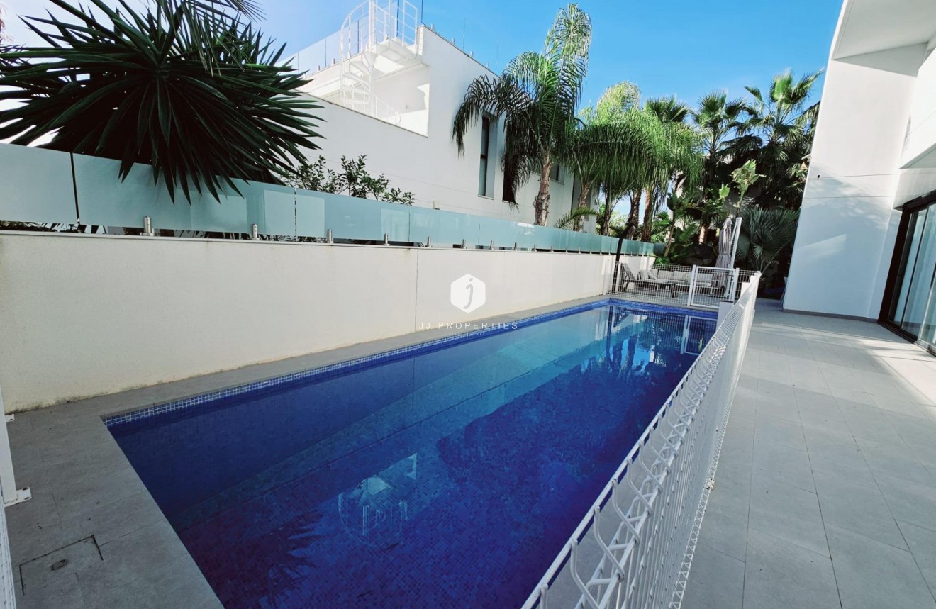 Segunda mano - Villa -
Ciudad Quesada - Costa Blanca Sur