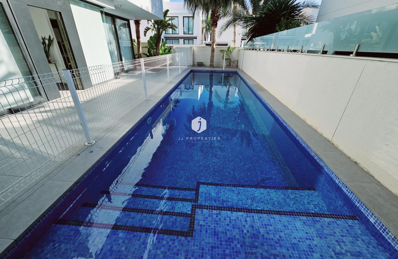 Segunda mano - Villa -
Ciudad Quesada - Costa Blanca Sur