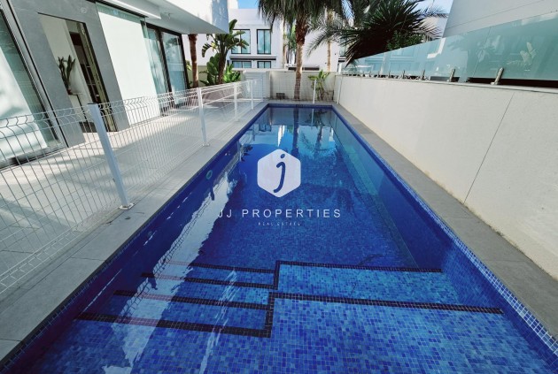 Segunda mano - Villa -
Ciudad Quesada - Costa Blanca Sur