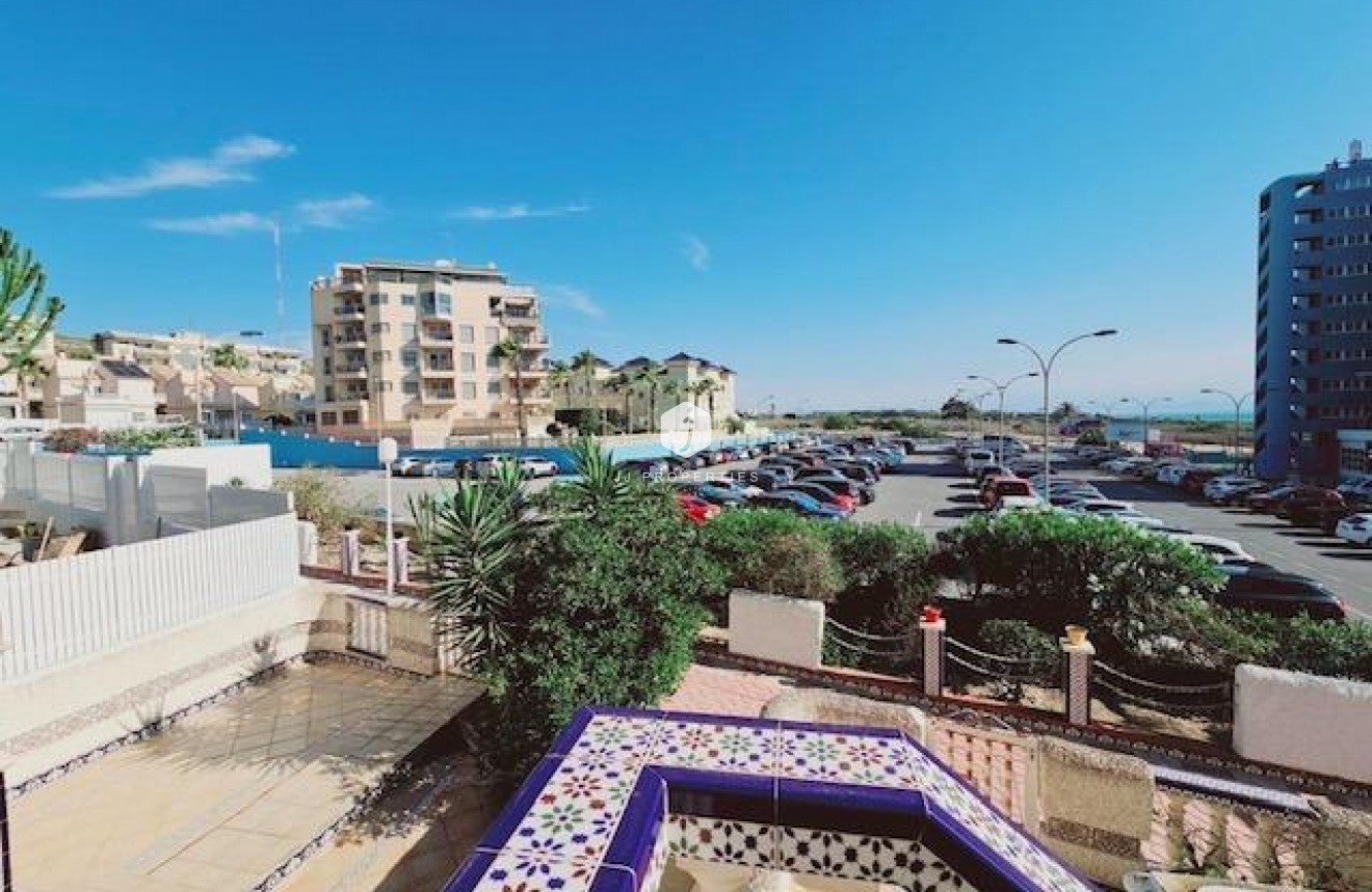 Segunda mano - Villa -
Guardamar del Segura - Guarmar Del Segura