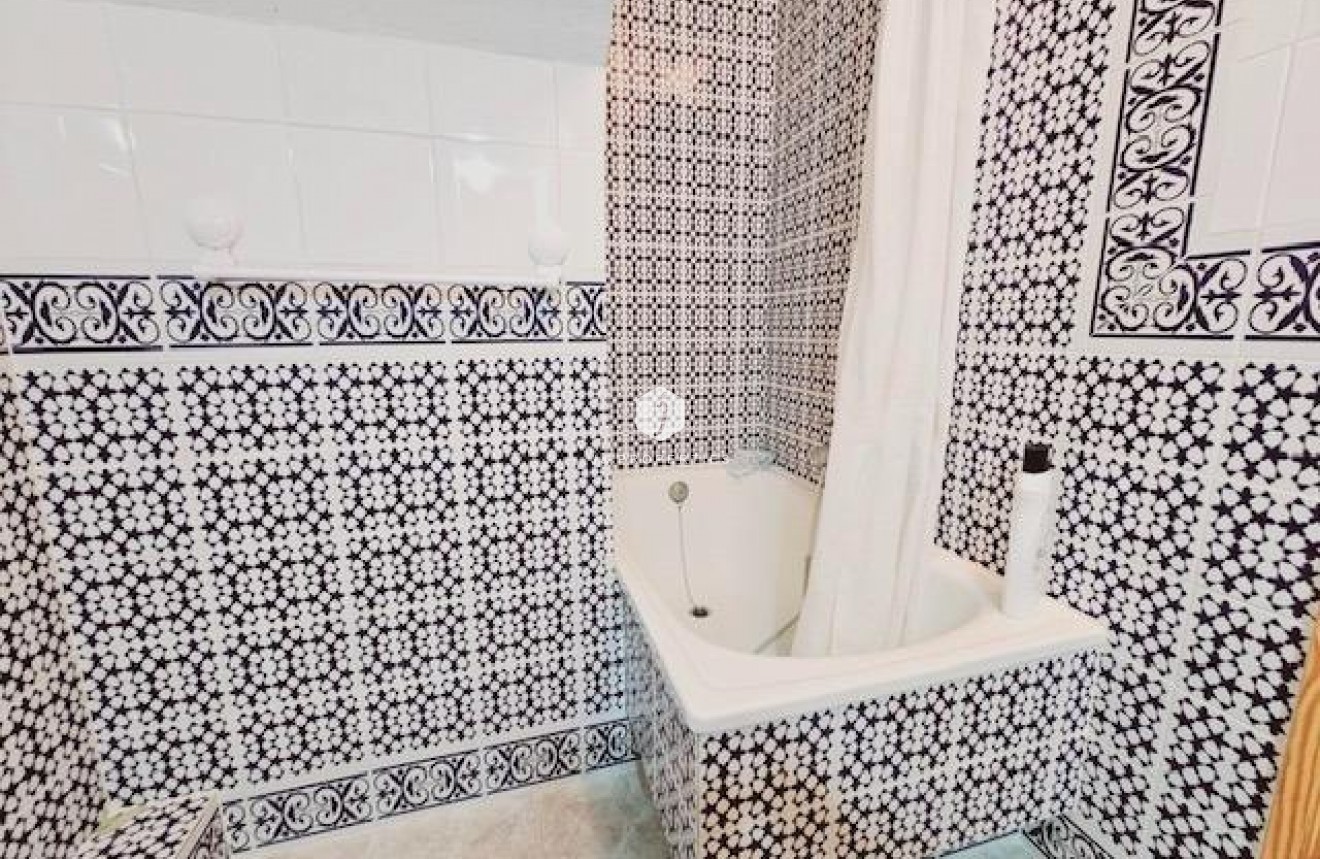 Segunda mano - Villa -
Guardamar del Segura - Guarmar Del Segura