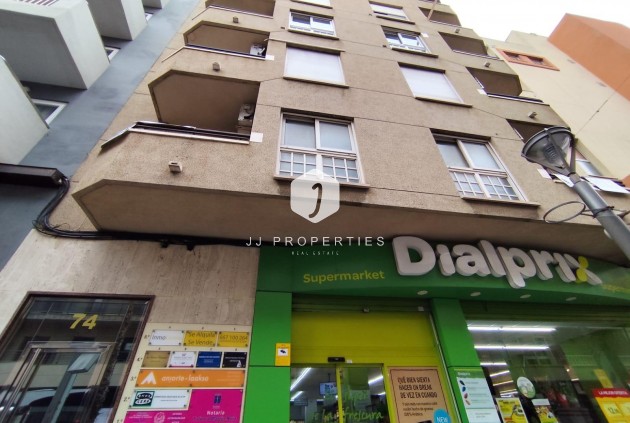 Segunda mano - Apartamento / piso -
Torrevieja - Puerto