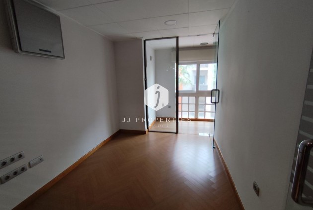 Segunda mano - Apartamento / piso -
Torrevieja - Puerto