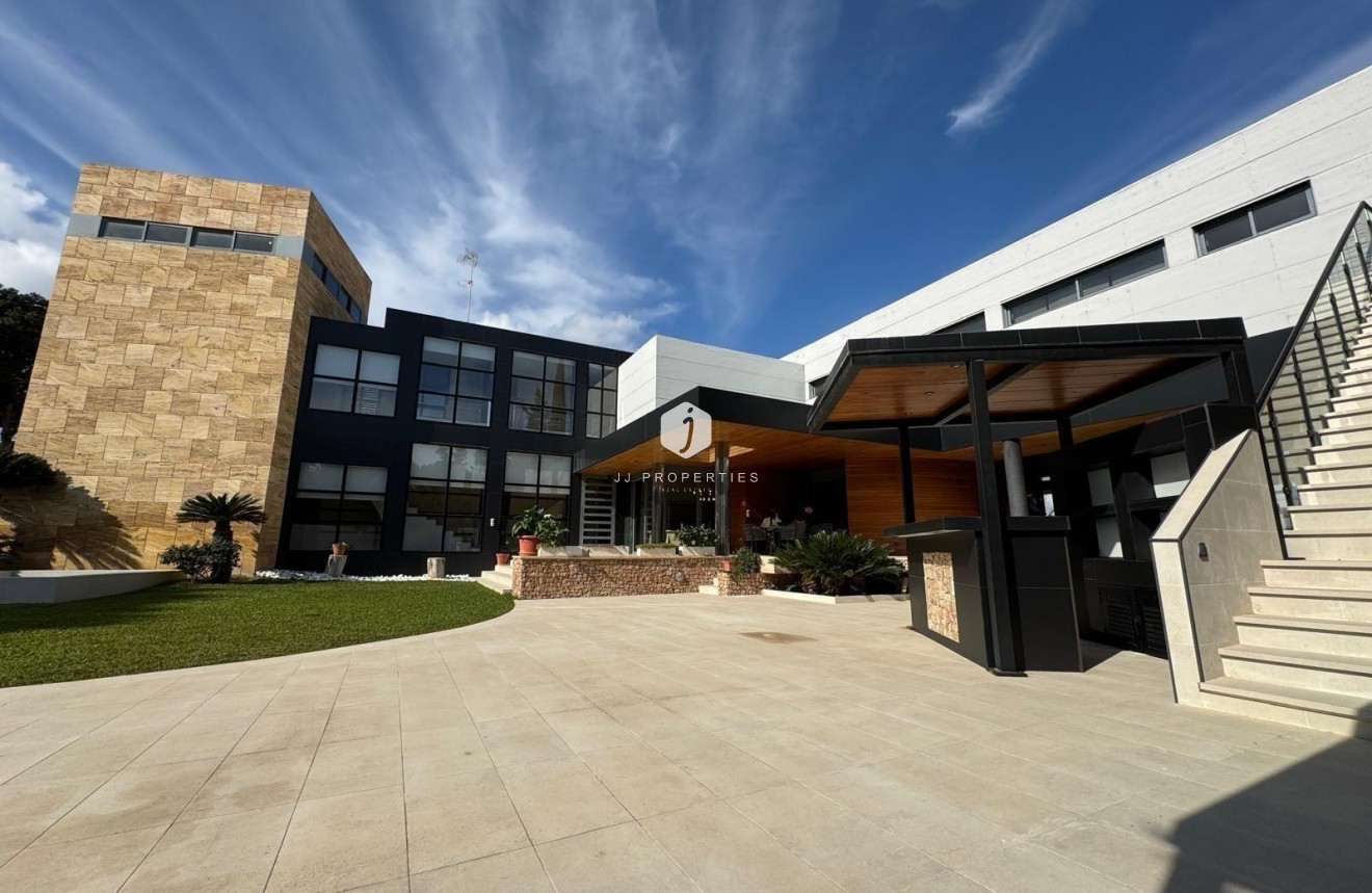 Segunda mano - Villa -
Orihuela Costa - Altos De Campoamor