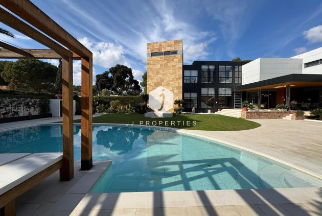 Segunda mano - Villa -
Orihuela Costa - Altos De Campoamor