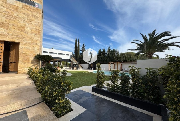 Segunda mano - Villa -
Orihuela Costa - Altos De Campoamor