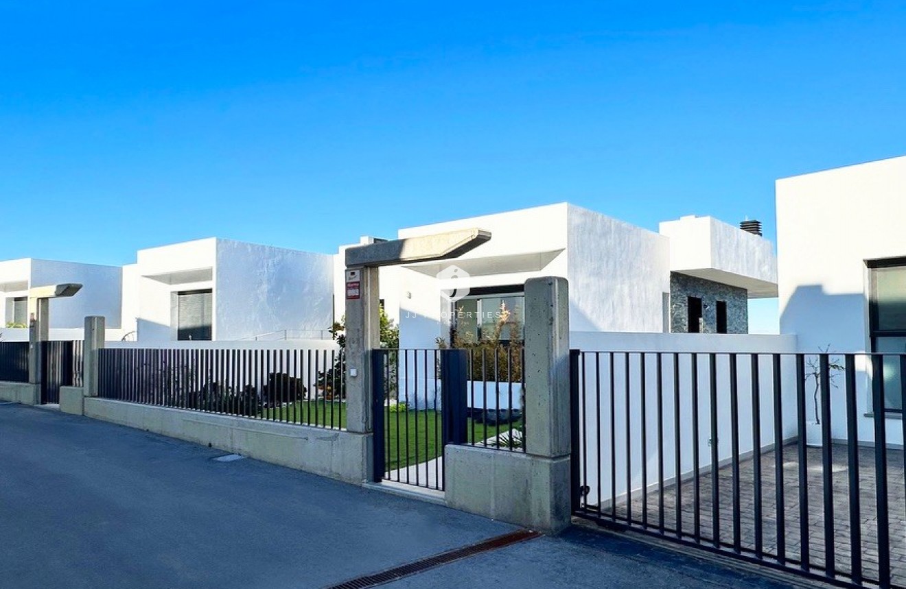 Segunda mano - Villa -
Rojales - Inland