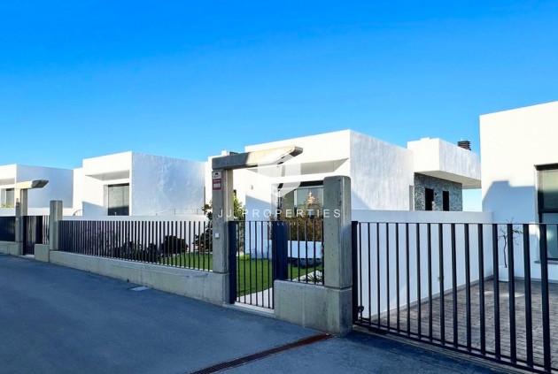 Segunda mano - Villa -
Rojales - Inland