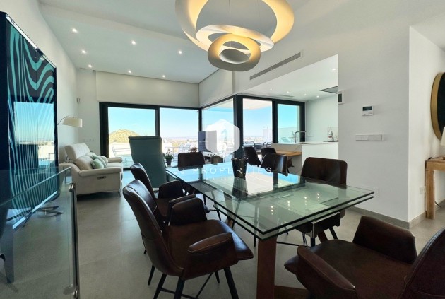 Segunda mano - Villa -
Rojales - Inland