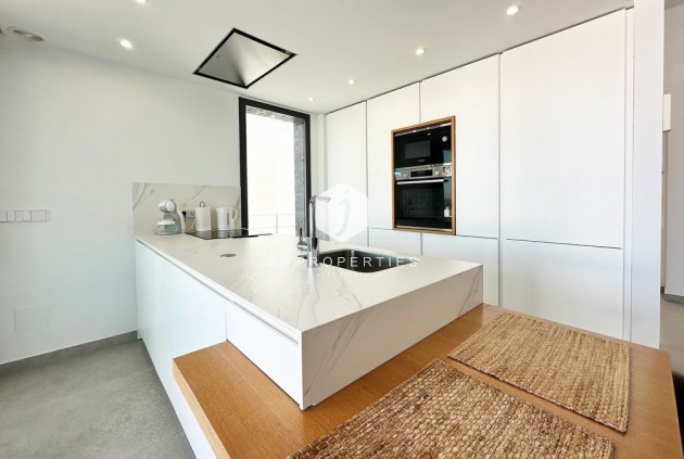 Segunda mano - Villa -
Rojales - Inland