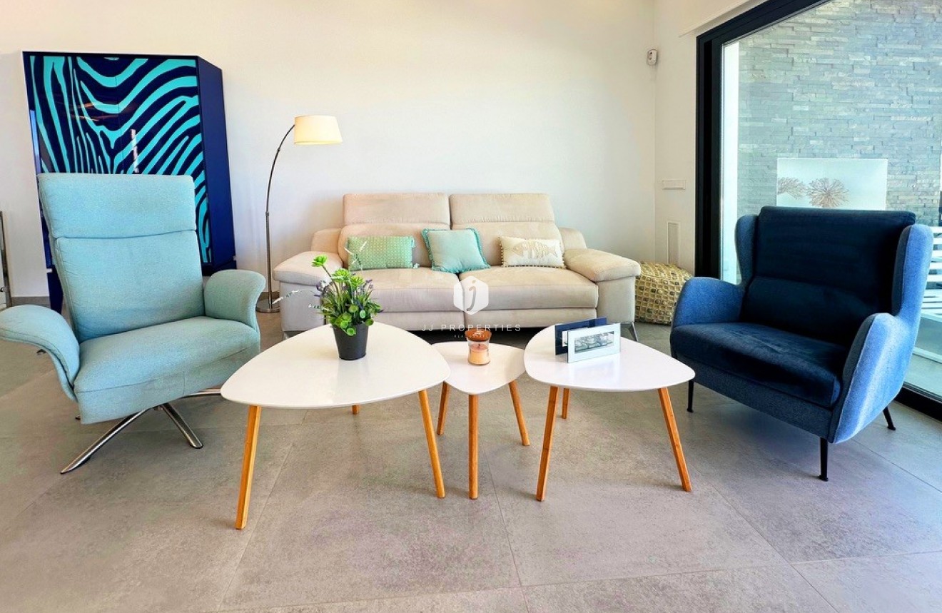 Segunda mano - Villa -
Rojales - Inland