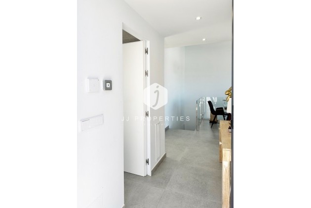 Segunda mano - Villa -
Rojales - Inland