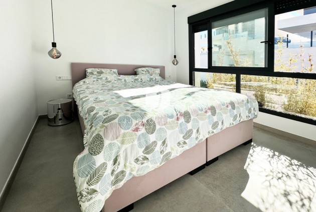 Segunda mano - Villa -
Rojales - Inland