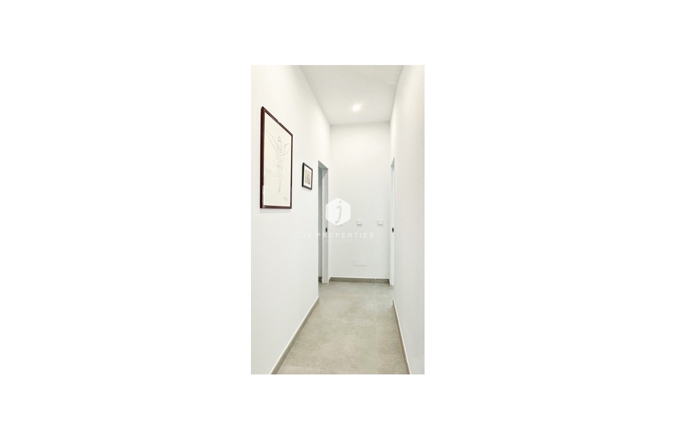 Segunda mano - Villa -
Rojales - Inland