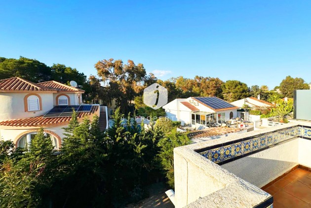 Segunda mano - Chalet -
Orihuela Costa - Costa Blanca