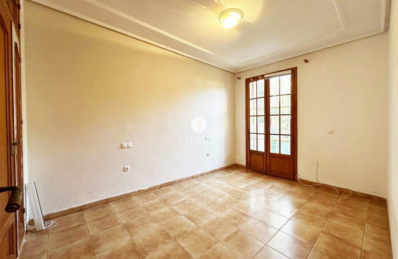 Segunda mano - Chalet -
Orihuela Costa - Costa Blanca