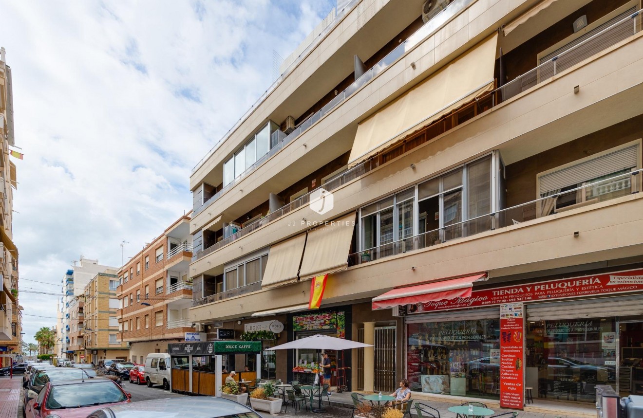 Segunda mano - Apartamento / piso -
Torrevieja - Estacion de autobuses