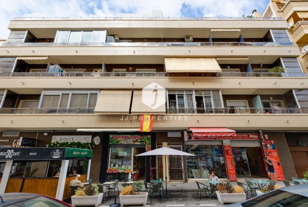 Segunda mano - Apartamento / piso -
Torrevieja - Estacion de autobuses