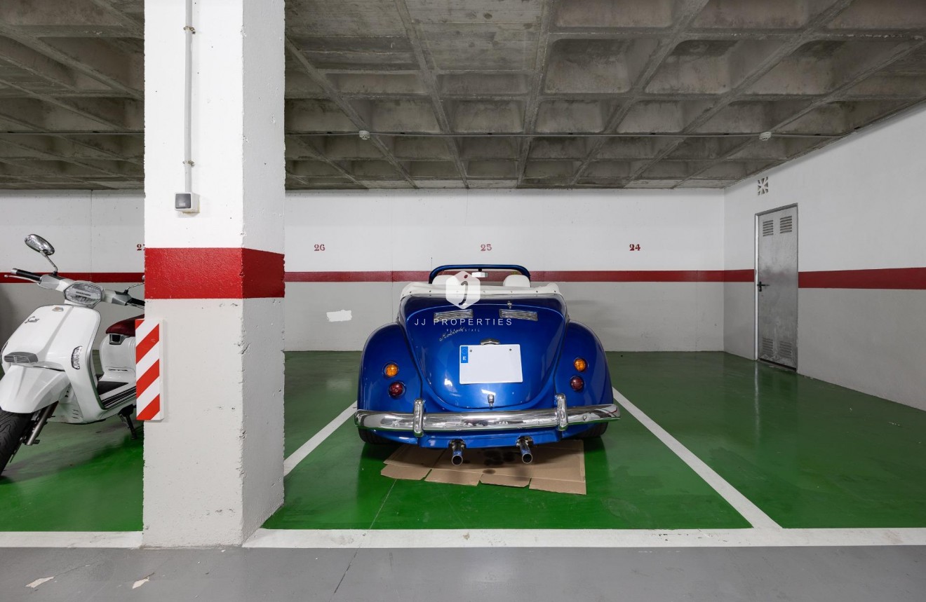 Segunda mano - Apartamento / piso -
Torrevieja - Estacion de autobuses