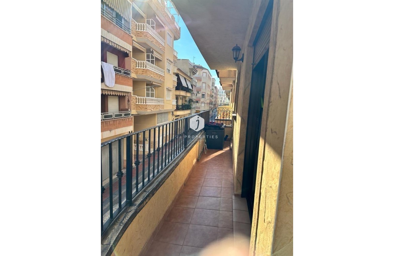 D'occasion - Appartement -
Guardamar del Segura - Guardamar