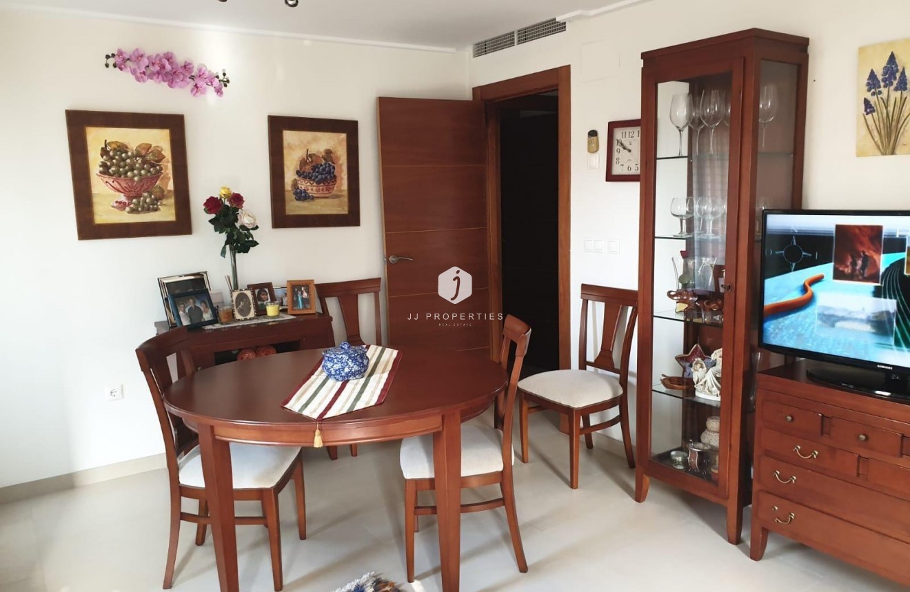 Segunda mano - Apartamento / piso -
Torrevieja - Las Piscinas Naturales