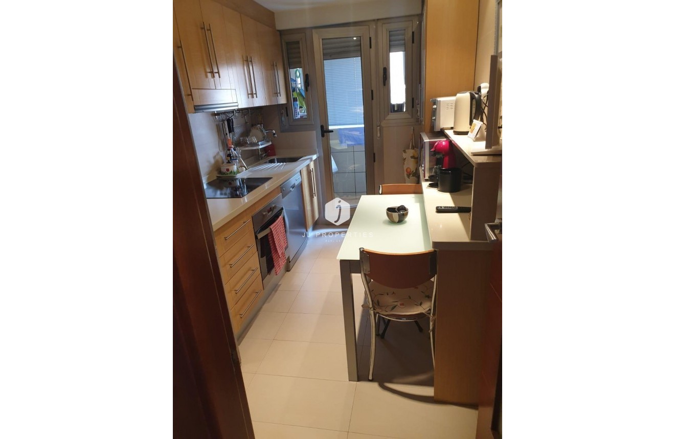 Segunda mano - Apartamento / piso -
Torrevieja - Las Piscinas Naturales