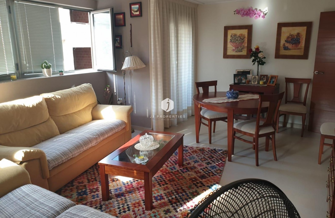 Segunda mano - Apartamento / piso -
Torrevieja - Las Piscinas Naturales
