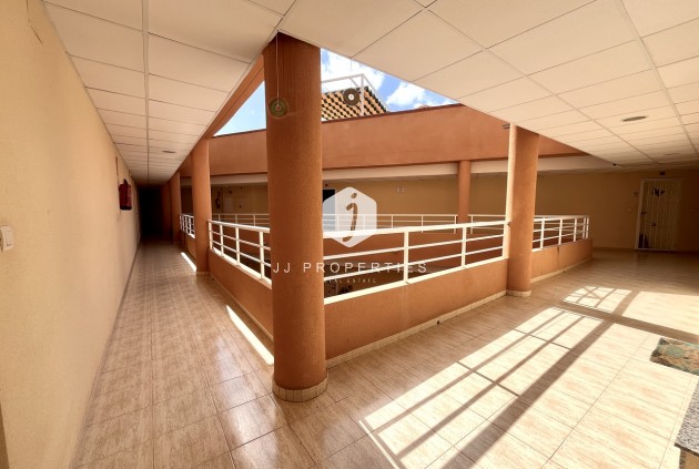 Segunda mano - Apartamento / piso -
San Miguel de Salinas - Inland