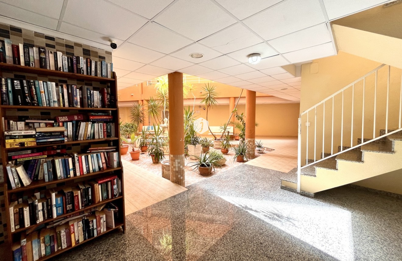 Segunda mano - Apartamento / piso -
San Miguel de Salinas - Inland