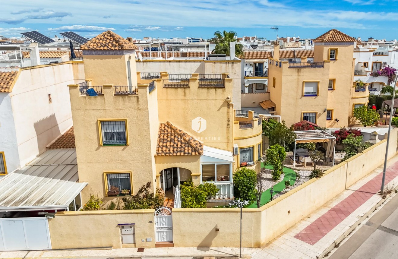 Segunda mano - Villa -
Orihuela Costa - Costa Blanca