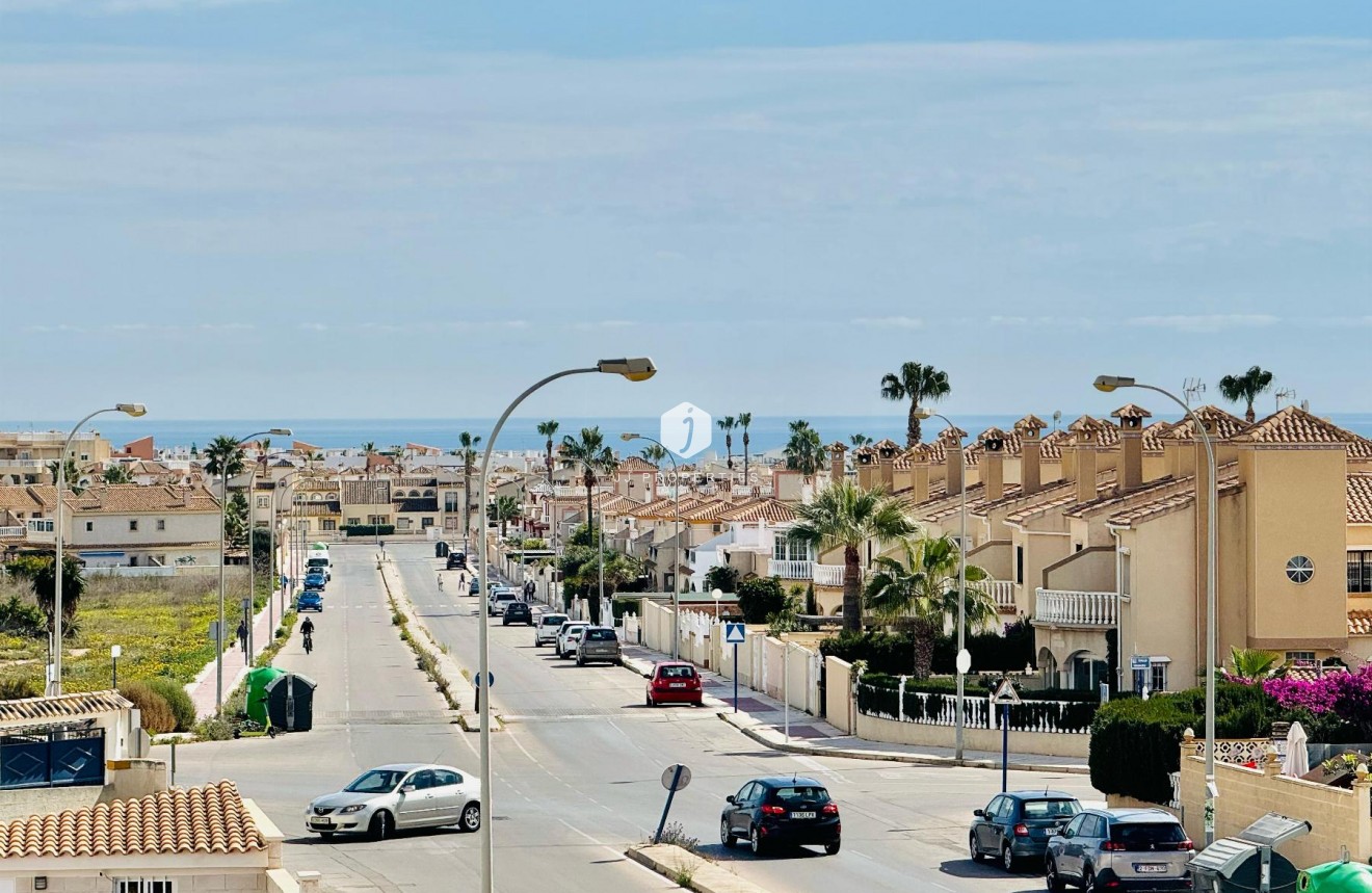 Segunda mano - Villa -
Orihuela Costa - Costa Blanca