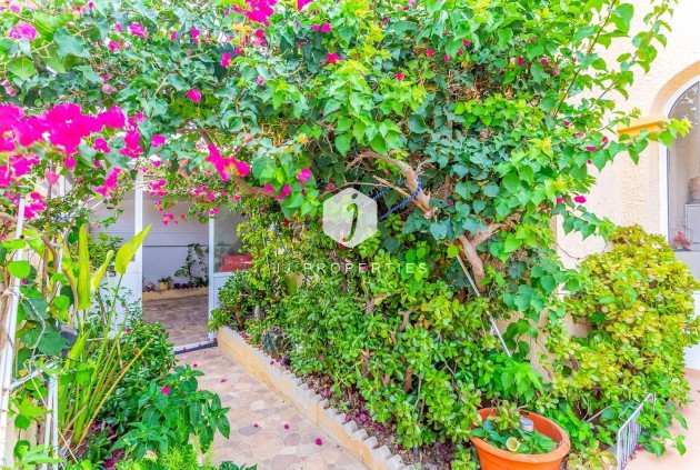 Segunda mano - Villa -
Orihuela Costa - Costa Blanca