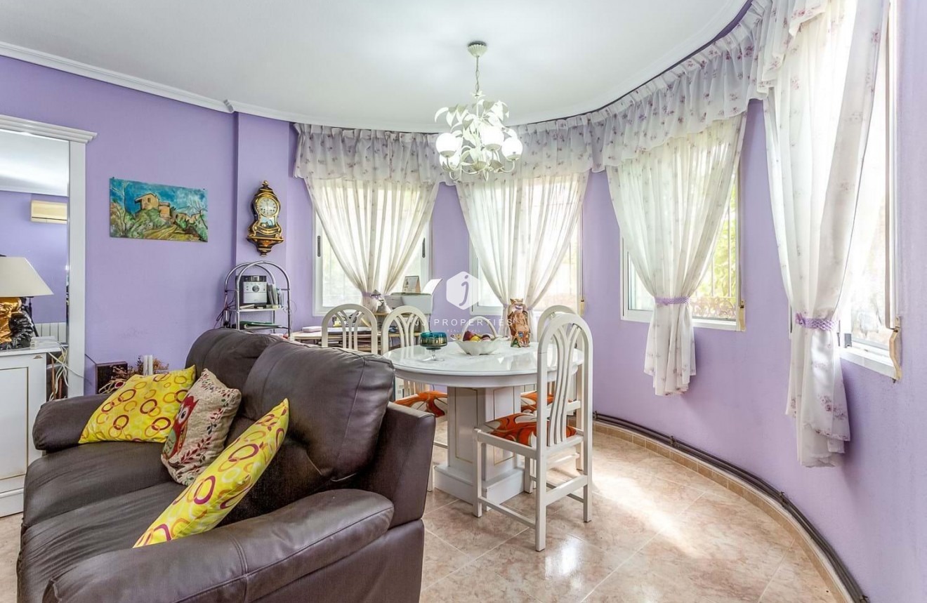 Segunda mano - Villa -
Orihuela Costa - Costa Blanca