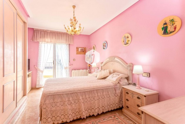 Segunda mano - Villa -
Orihuela Costa - Costa Blanca