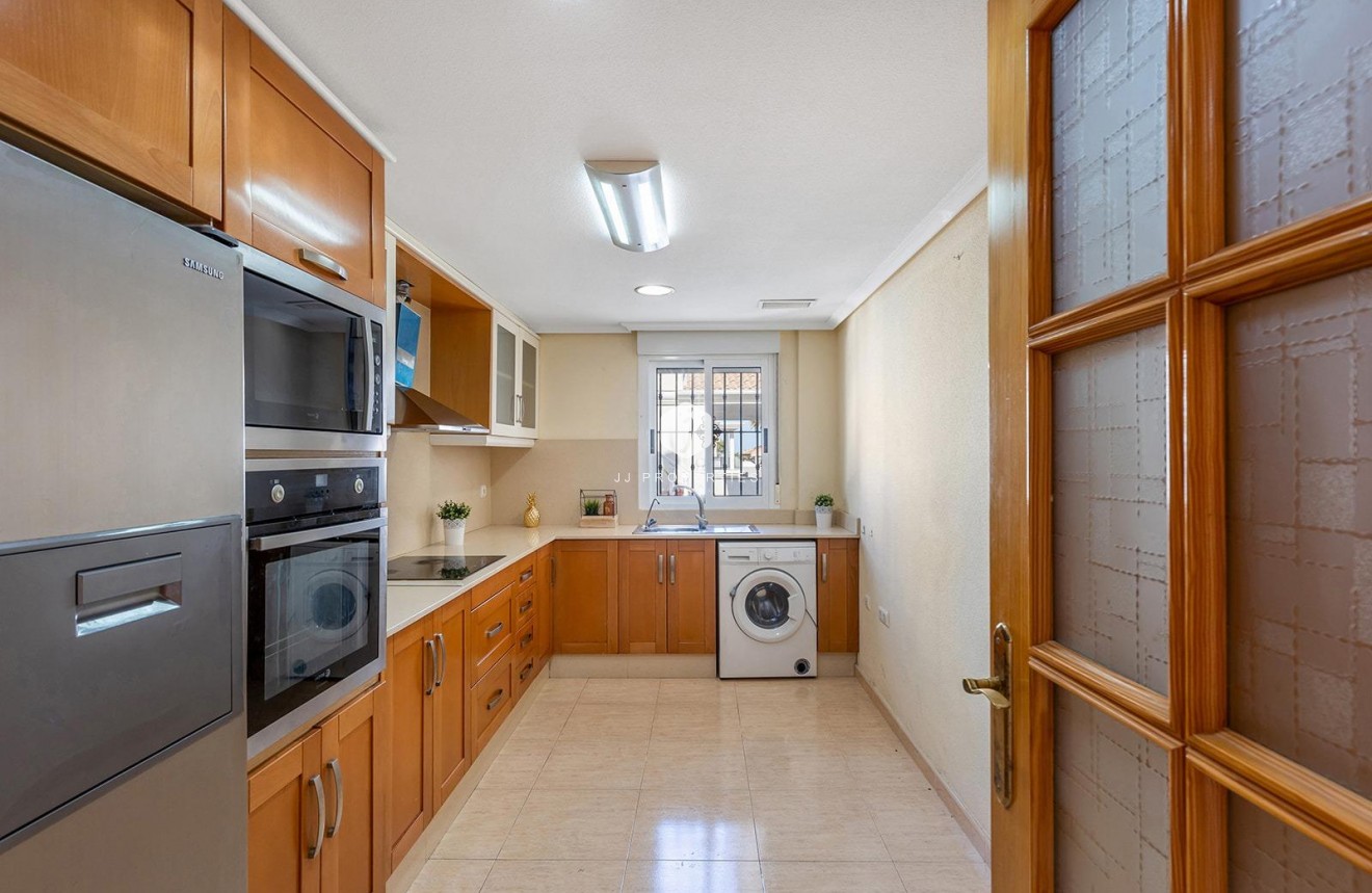 Segunda mano - Villa -
Rojales - Campo De Golf La Marquesa