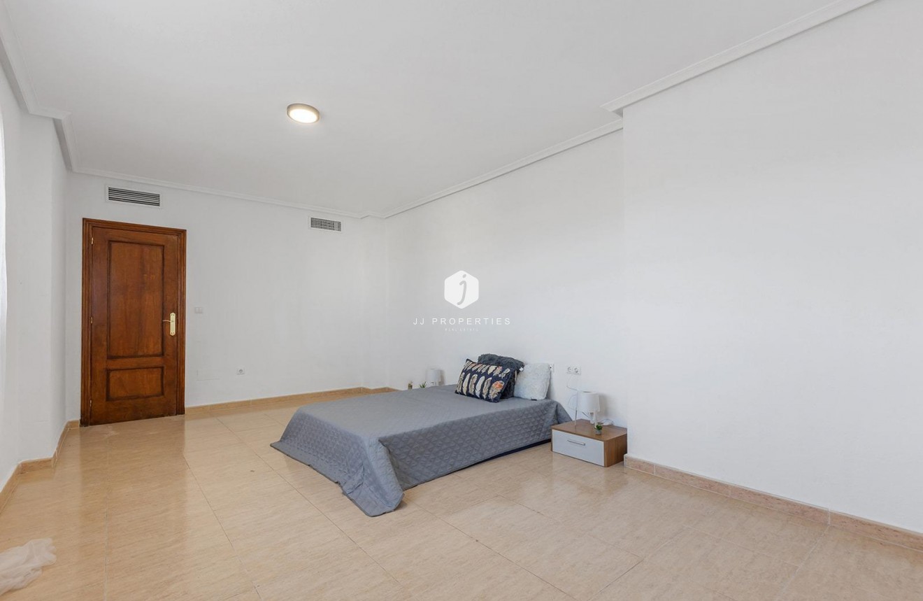 Segunda mano - Villa -
Rojales - Campo De Golf La Marquesa