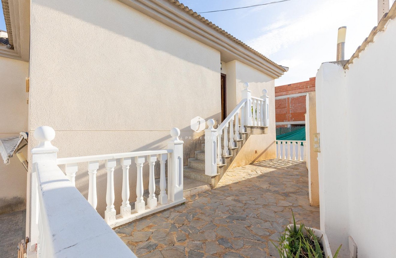 Segunda mano - Villa -
Rojales - Campo De Golf La Marquesa