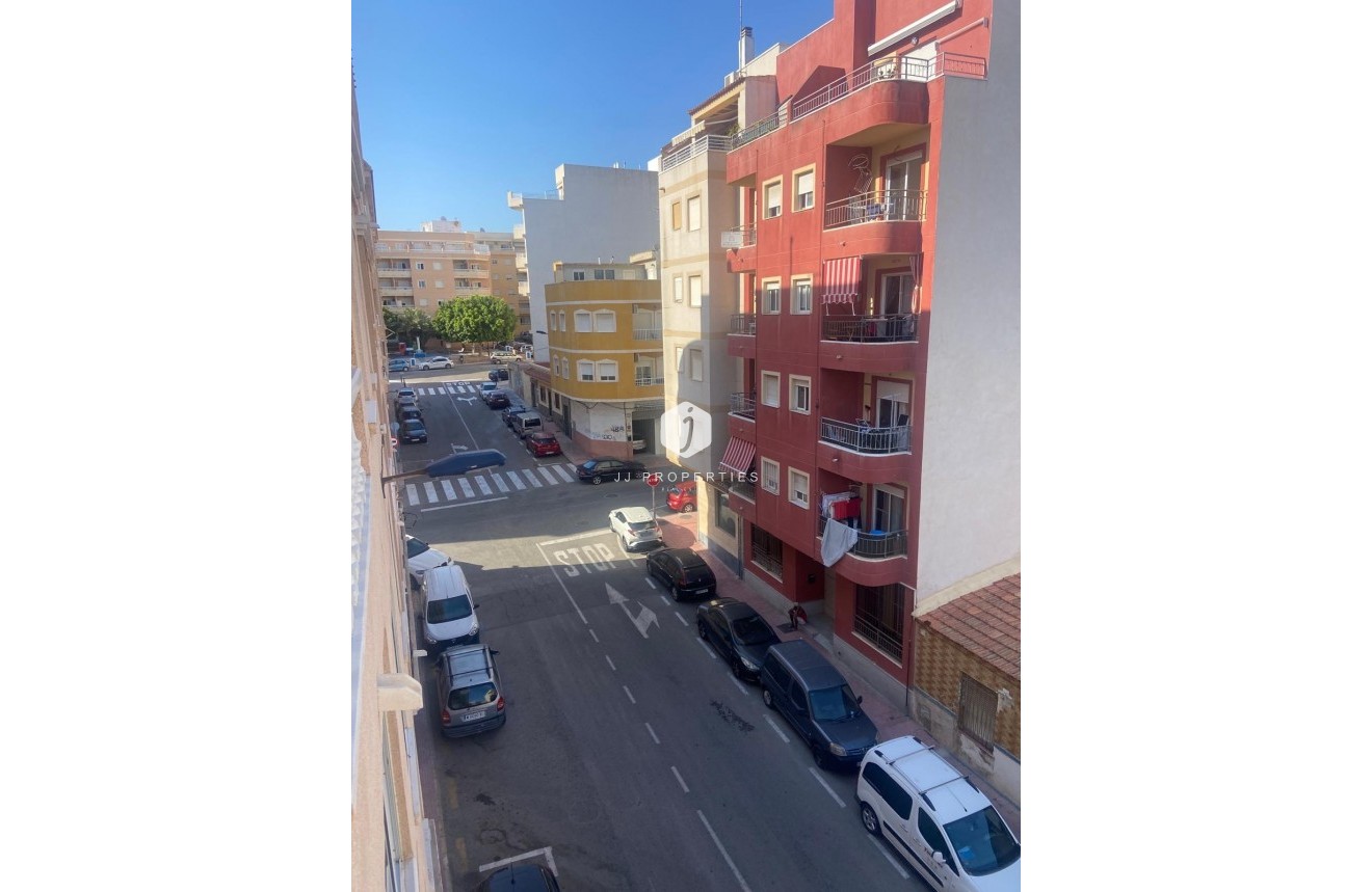 Aus zweiter Hand - Wohnung -
Torrevieja - Costa Blanca