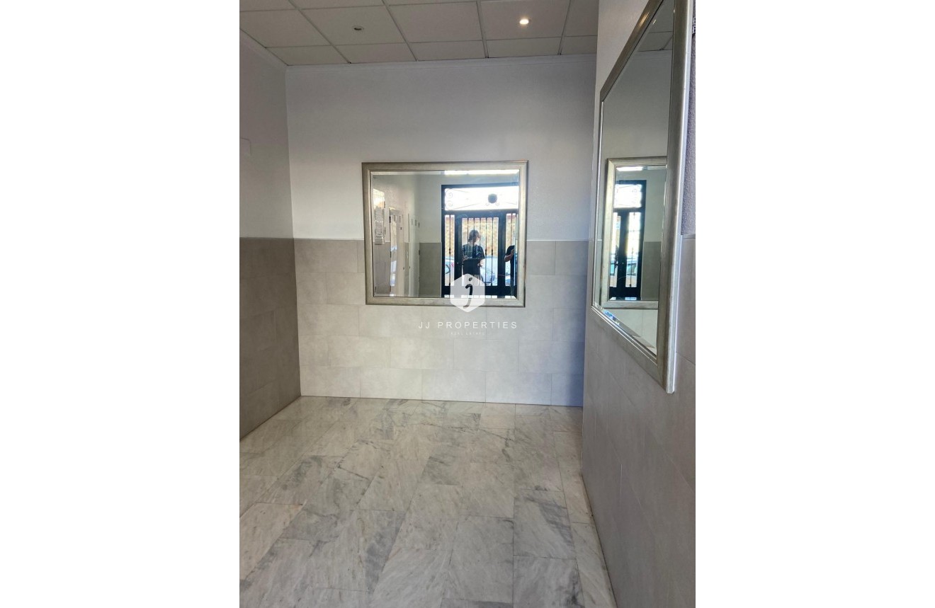 Aus zweiter Hand - Wohnung -
Torrevieja - Costa Blanca